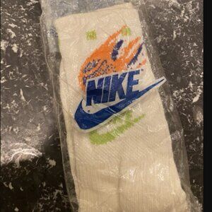 1991 Nike Challenge Court "Kiwi" Crew socks
